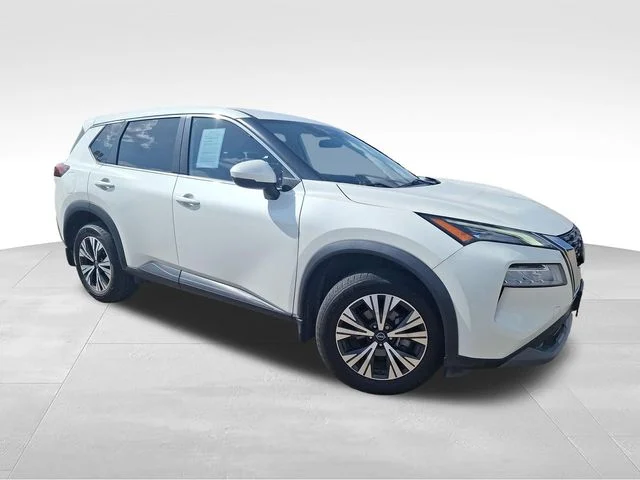 Used 2022 White Nissan SV image 1