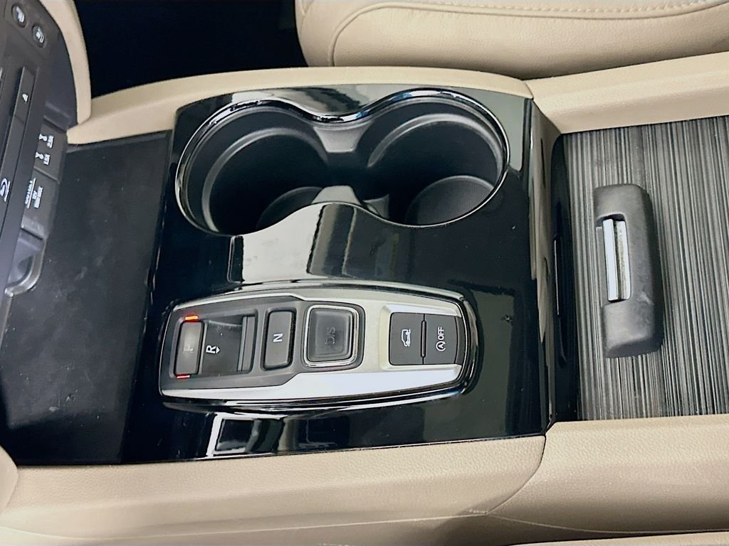 2016 Honda Pilot Elite - Photo 17