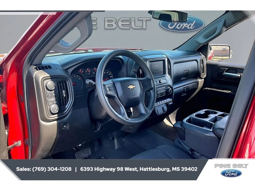 Used 2020 Cajun Red Tintcoat Chevrolet Custom image 13