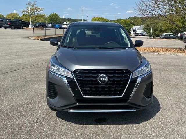 Used 2023 Gray Nissan S image 9