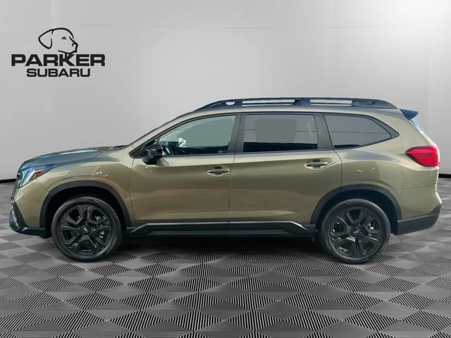 Certified Used 2025 Autumn Green Metallic Subaru Onyx Edition Touring image 2