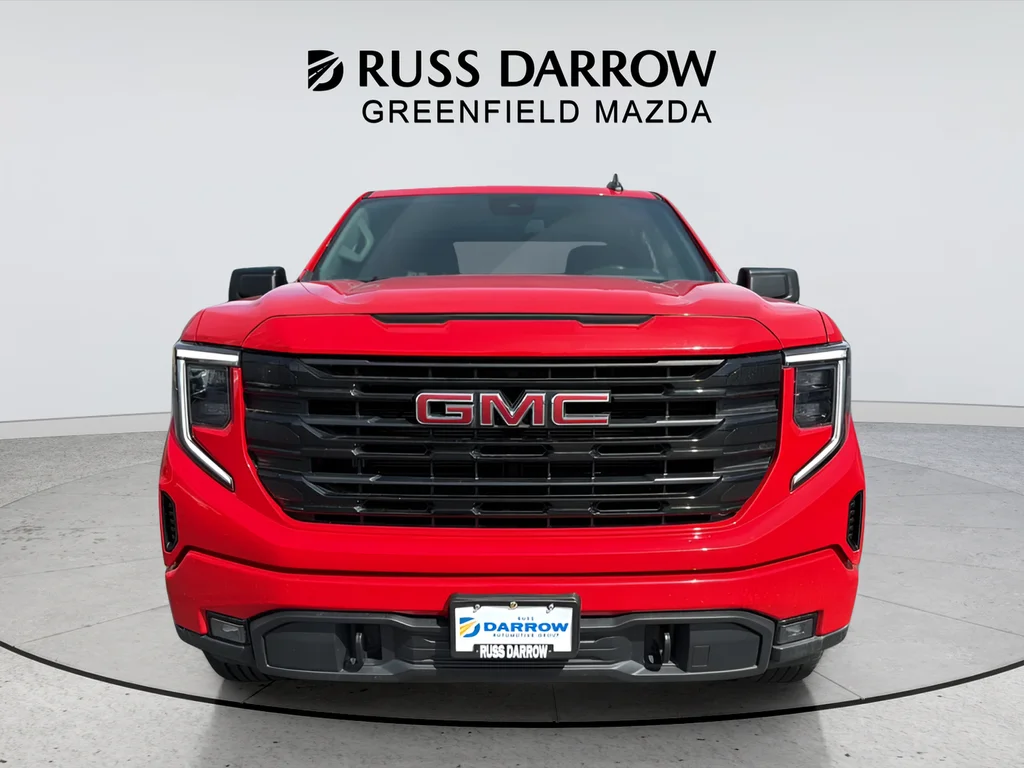 Used 2022 Red GMC Elevation image 8
