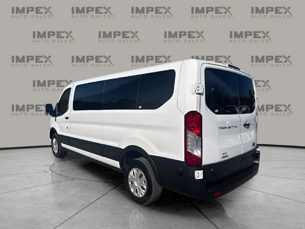 Used 2024 White Ford XLT image 3