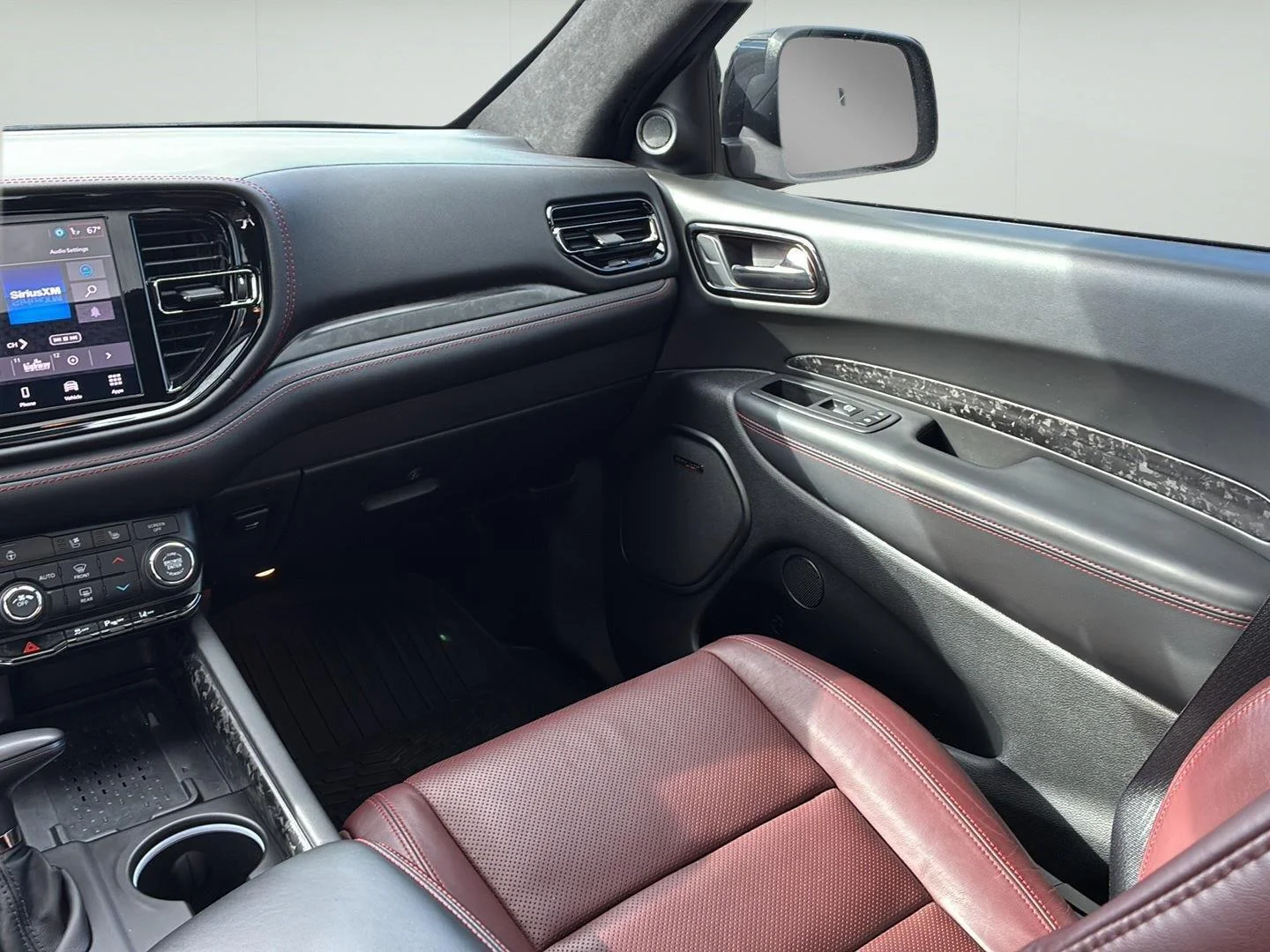 Used 2025 Destroyer Gray Clearcoat Dodge R/T Premium image 23