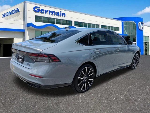 2026 Honda Accord Hybrid Touring - Photo 5