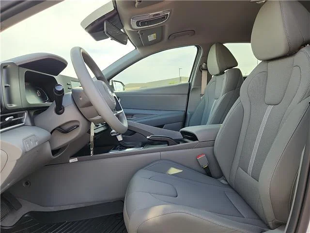 New 2026 Serenity White Pearl Hyundai SE image 10