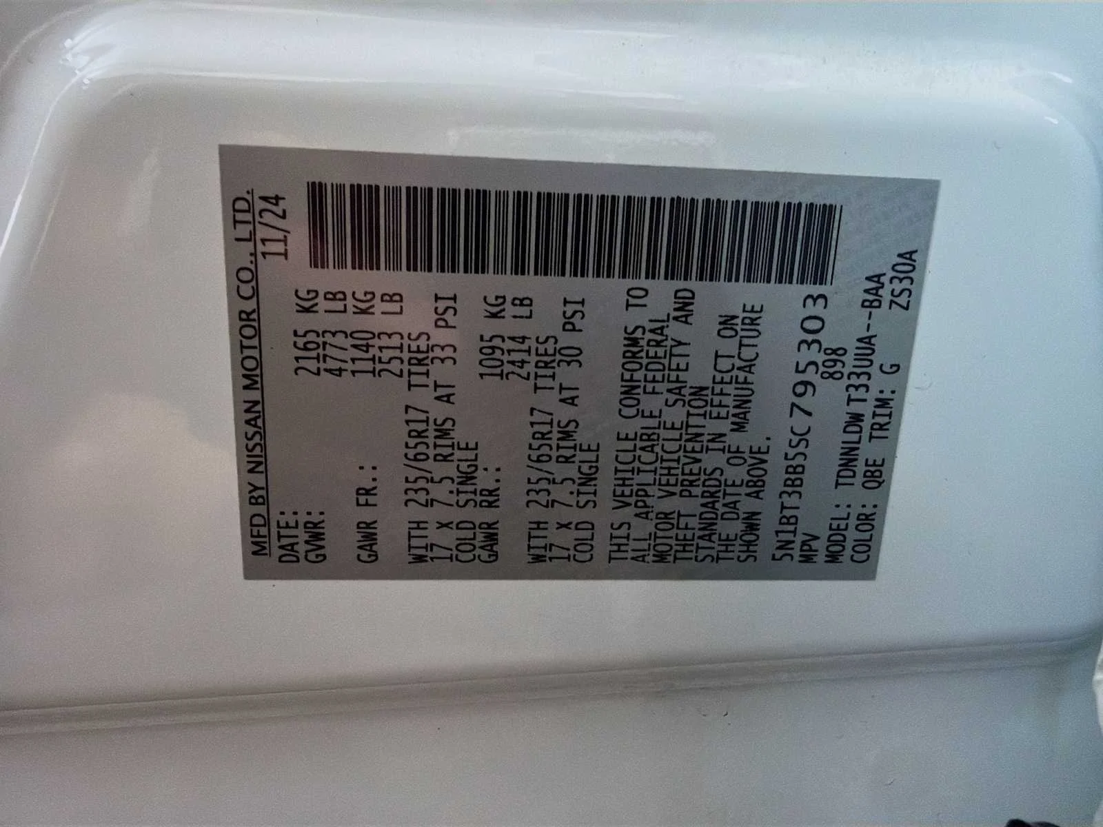 Certified Used 2025 Everest White Pearl Nissan Rock Creek image 28