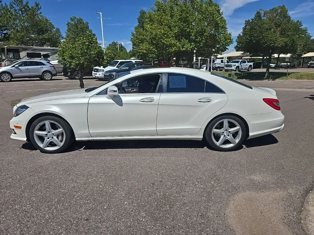 Used 2014 White Mercedes-Benz CLS 550 image 2