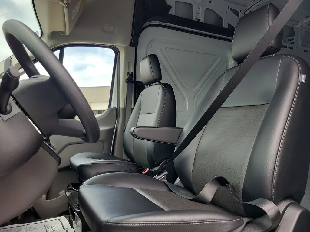 New 2026 Oxford White Ford Cargo Van image 18