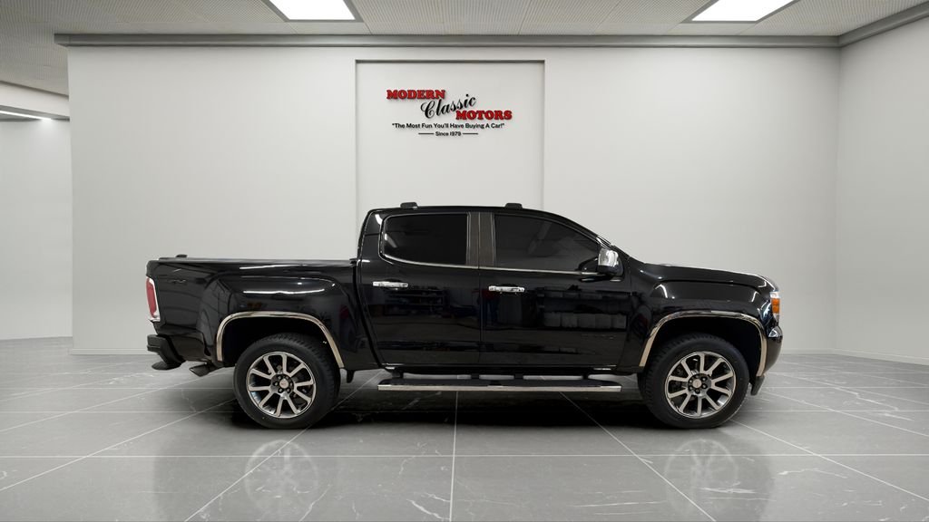 Used 2018 Black GMC Denali image 8
