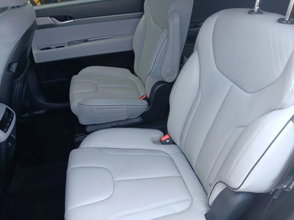 Used 2025 Typhoon Silver Hyundai SEL image 29