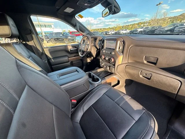 Certified Used 2021 Black Chevrolet High Country image 27