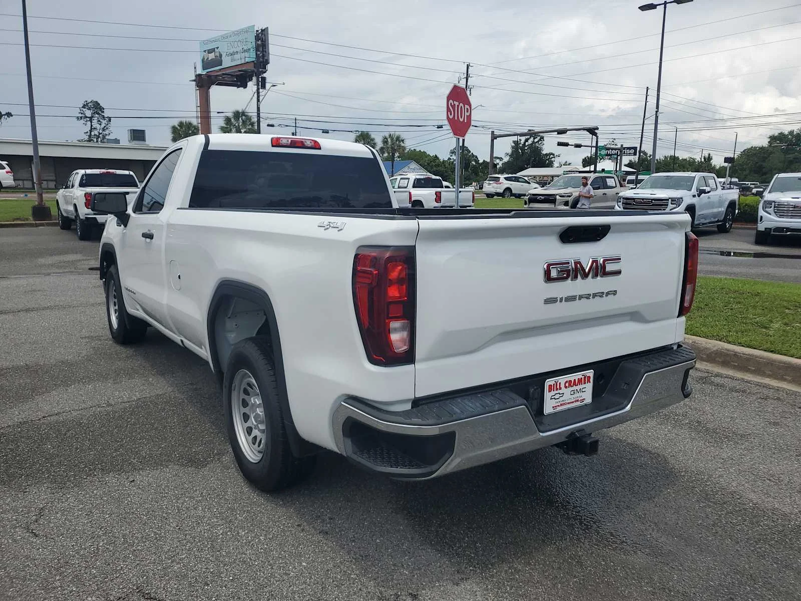 Used 2022 Summit White GMC Pro image 3