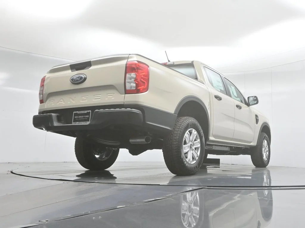 New 2025 Beige Ford XL image 48