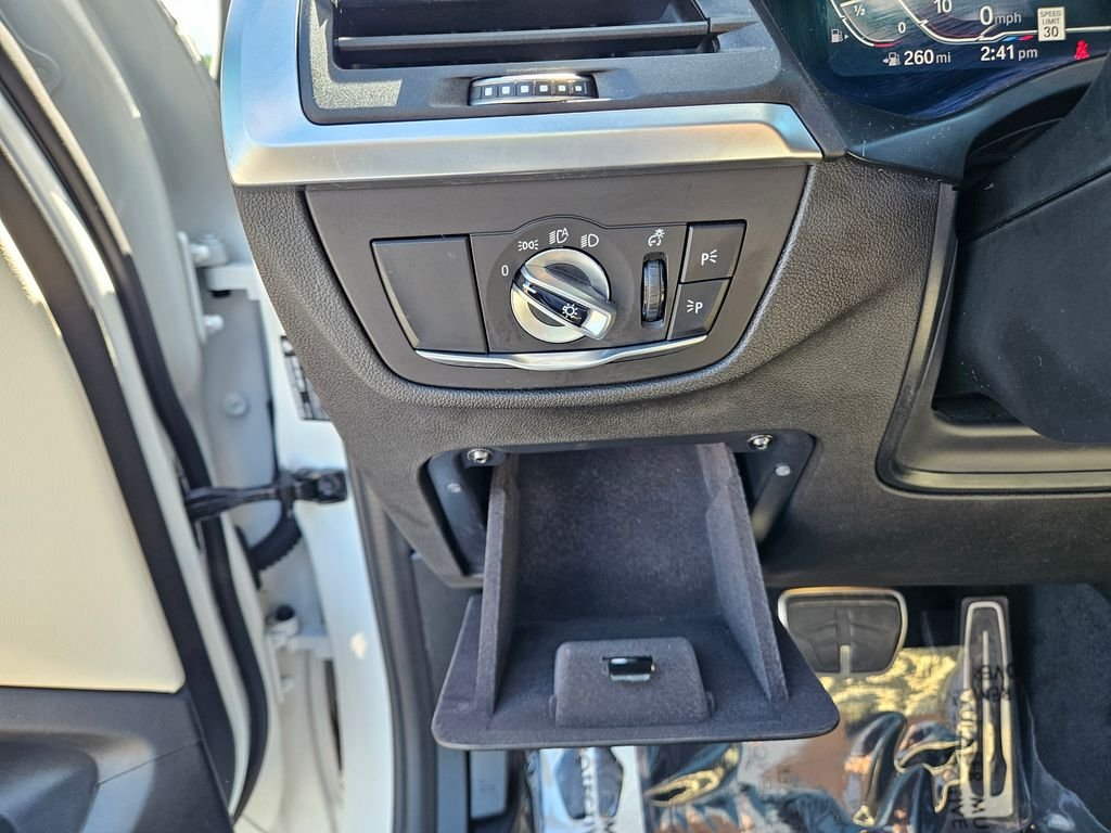 Used 2023 Mineral White Metallic BMW xDrive30i image 29
