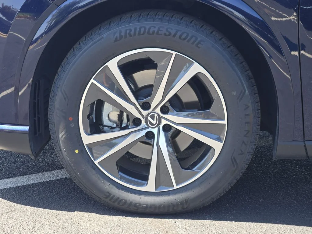 Certified Used 2023 Mica Lexus 350 Premium Plus image 12