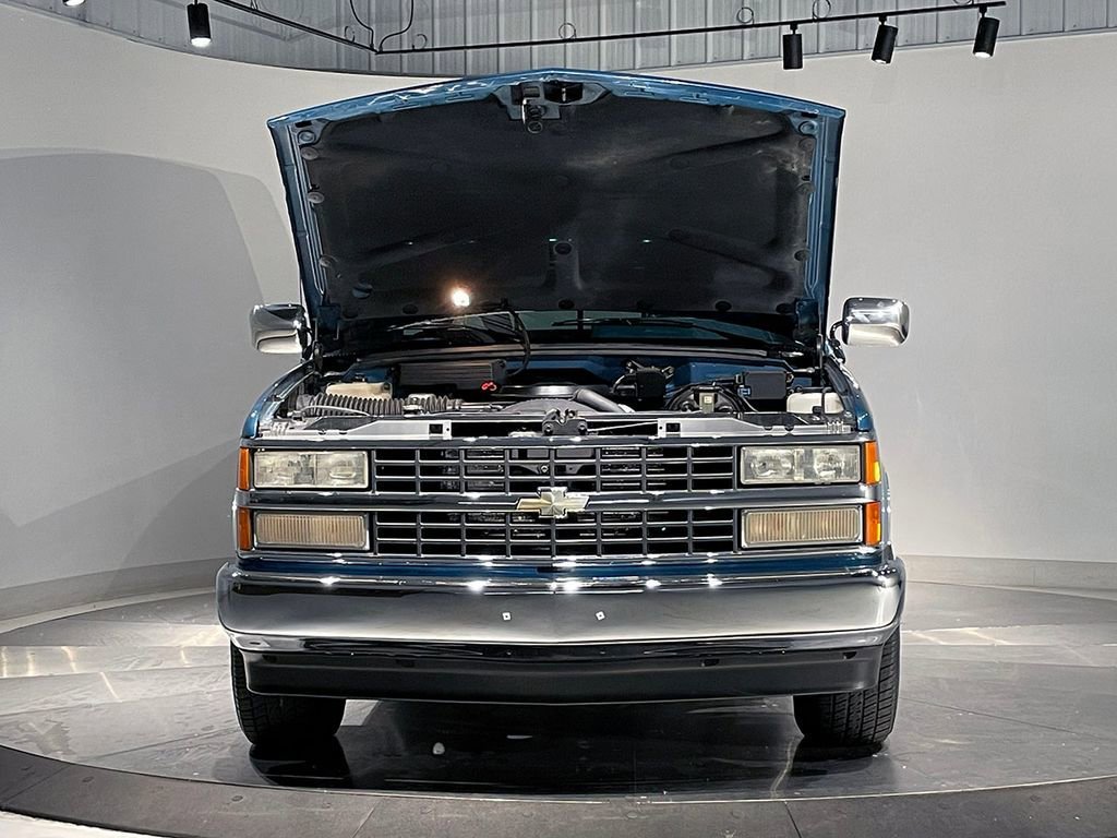 Used 1992  Chevrolet NA image 27