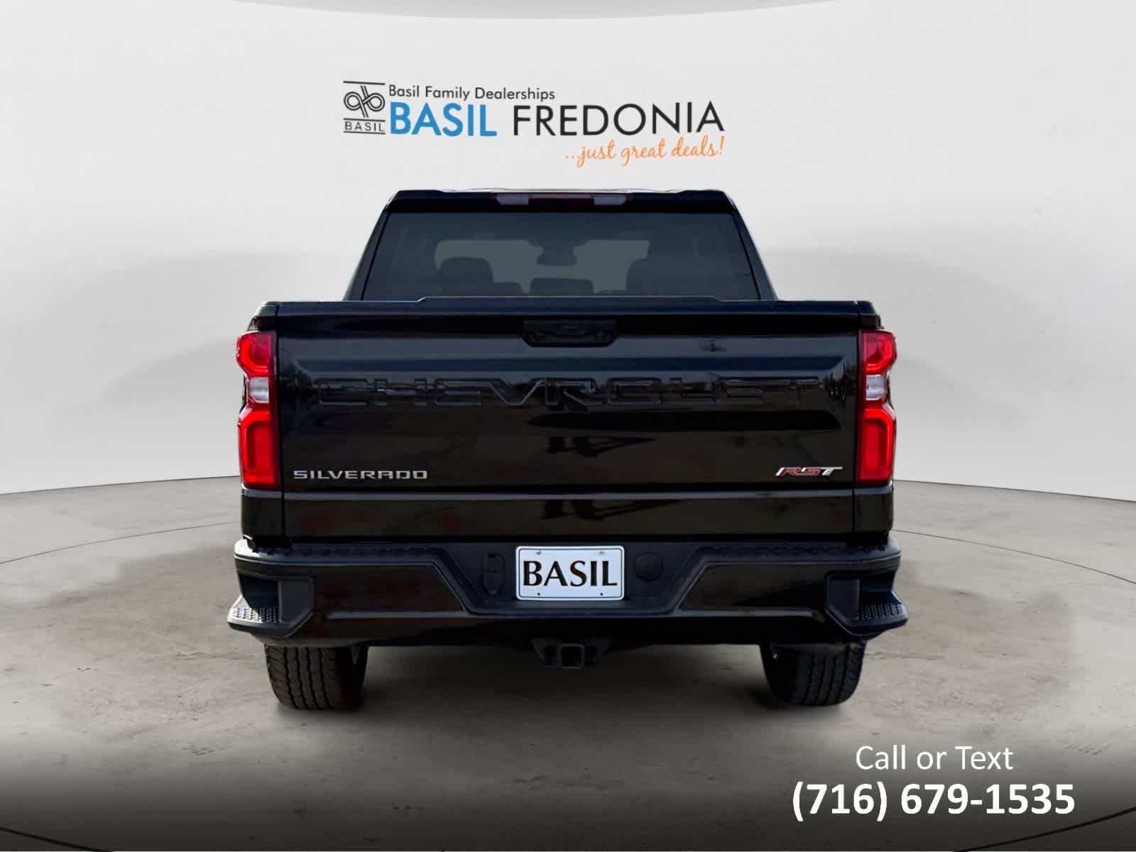 Used 2025 Black Chevrolet RST image 9