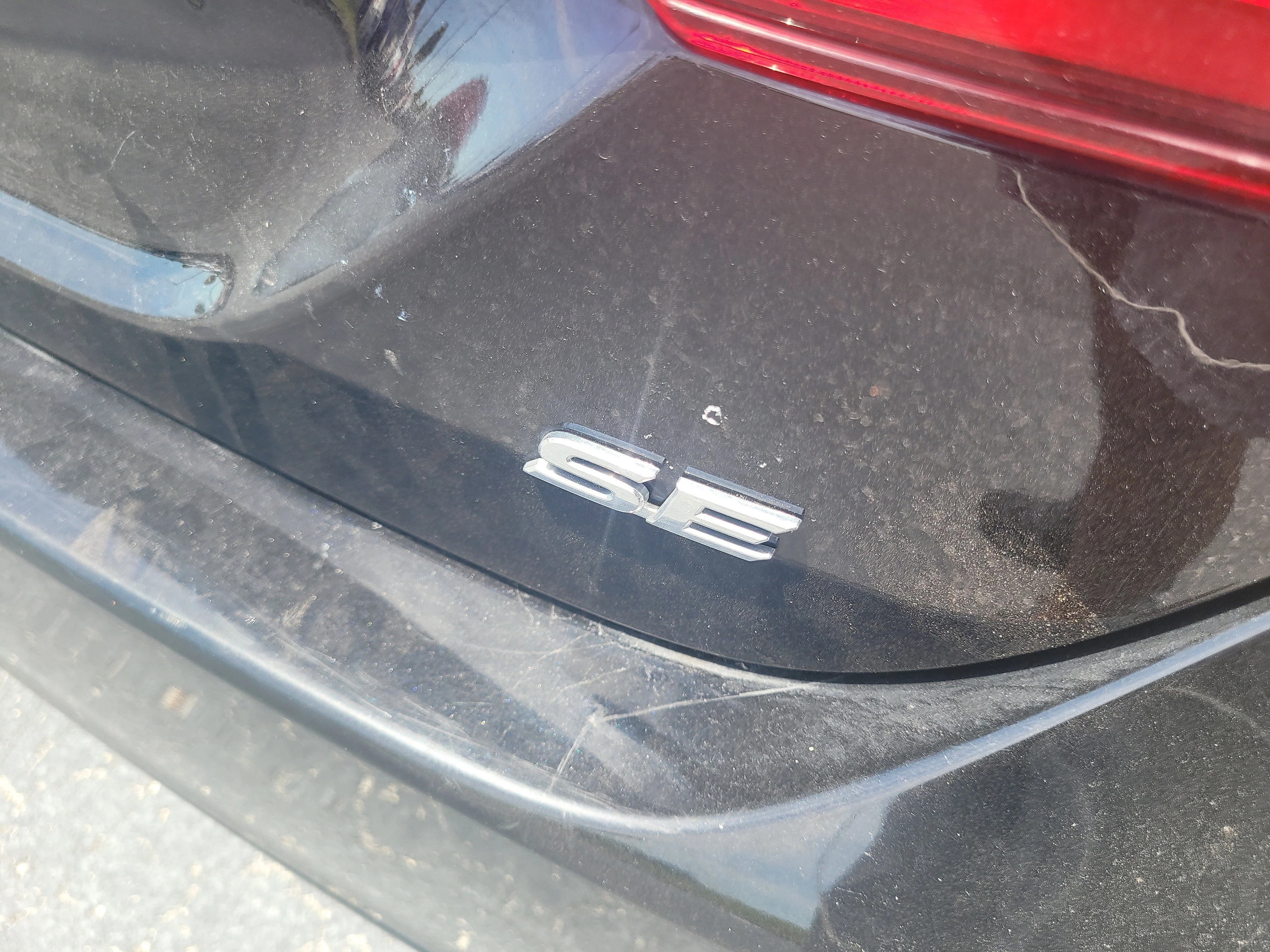 Used 2022  Toyota SE image 10