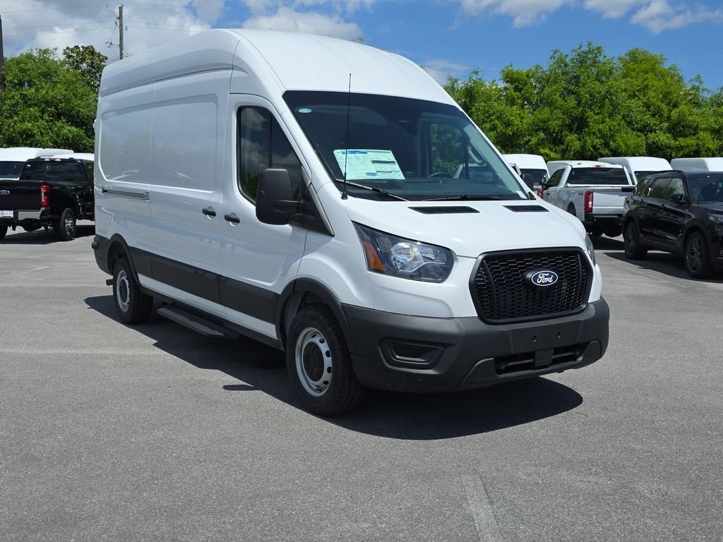 New 2026 Oxford White Ford Cargo Van image 9