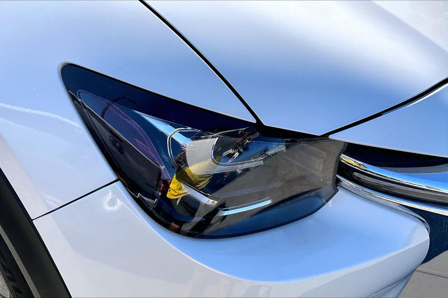 Used 2024 Rhodium White Premium Mazda 3.3 Turbo Premium Plus image 26