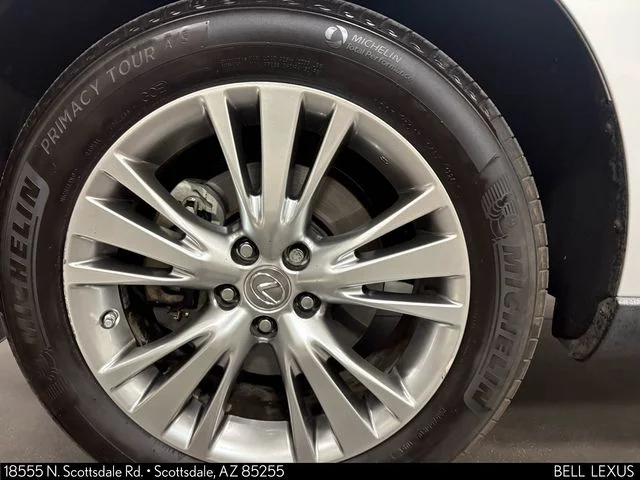Used 2013 Silver Lexus 350 image 10