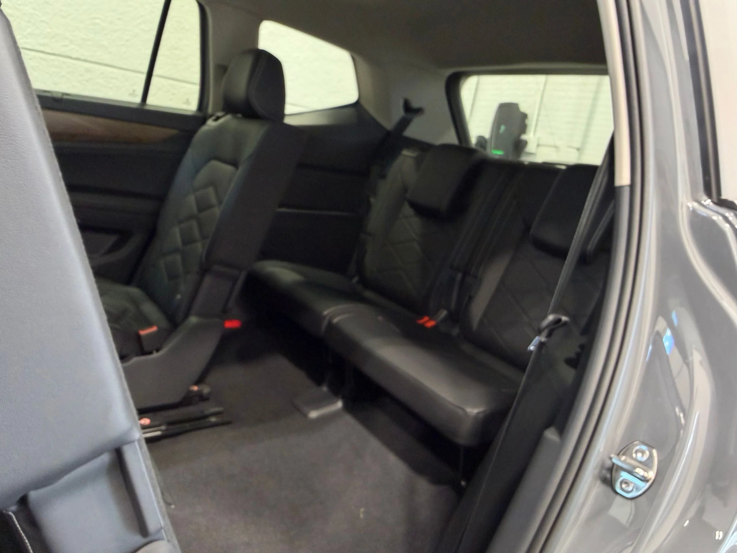 2026 Volkswagen Atlas SE w/Tech - Photo 25