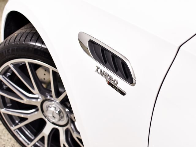 New 2026 MANUFAKTUR Moonlight White Metallic Mercedes-Benz E 53 AMG® image 74