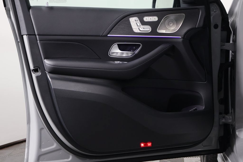 New 2026 MANUFAKTUR Alpine Grey Mercedes-Benz GLE 450 image 17