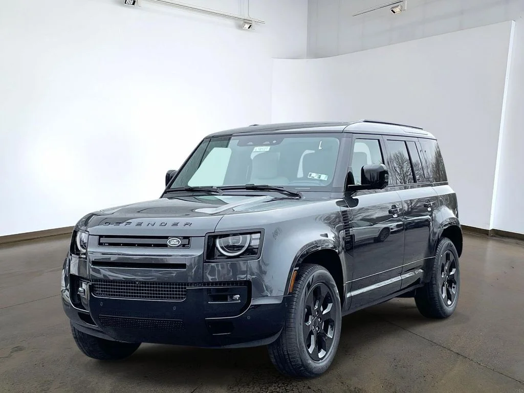 2026 Land Rover Defender 110 X-Dynamic SE P400's photo