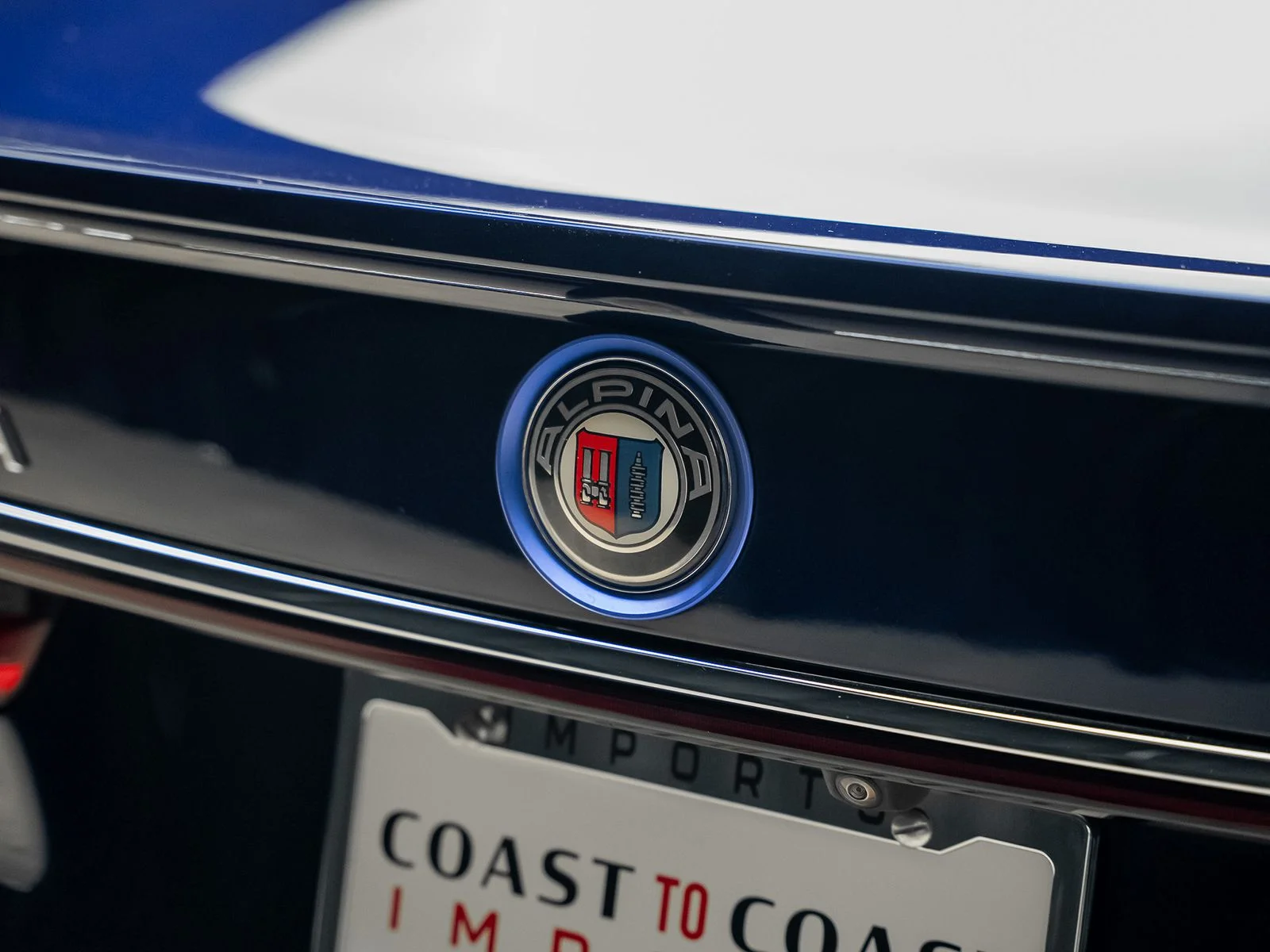 Used 2022 Blue BMW ALPINA B7 xDrive image 16