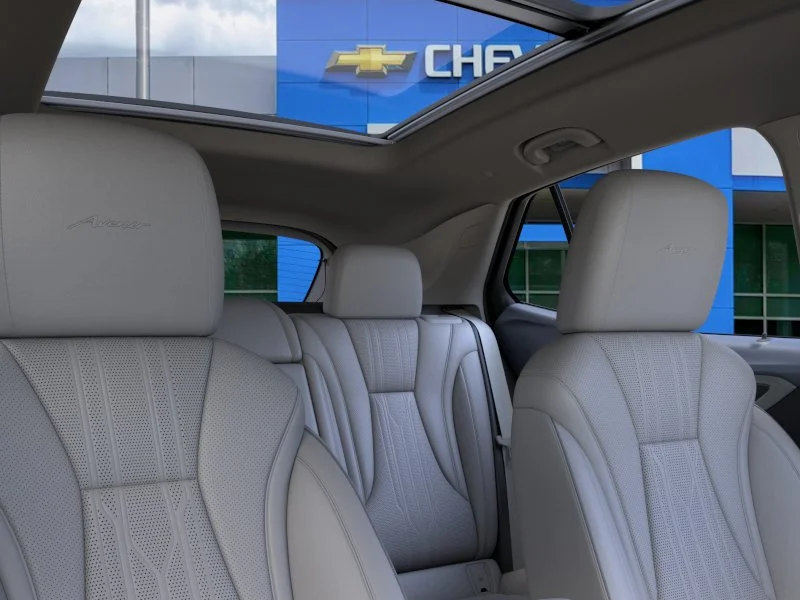 New 2026 Iridescent White Tricoat Buick Avenir image 24
