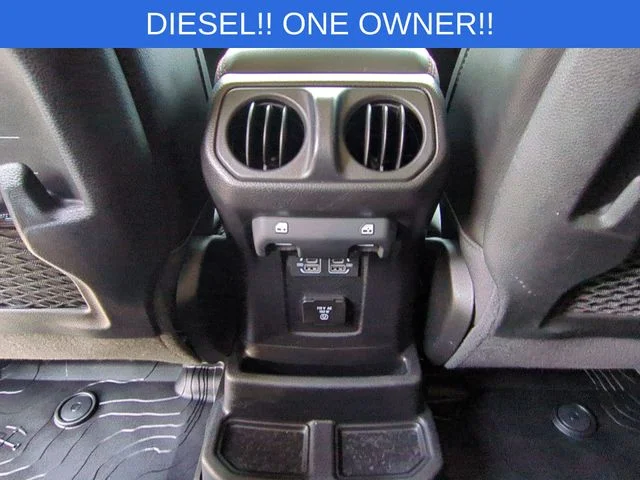 Used 2021 Gray Jeep Unlimited Rubicon image 29