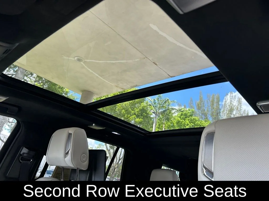 Used 2025 White Cadillac Sport Platinum image 24