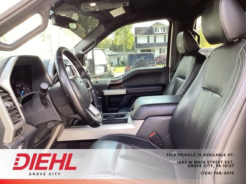 Used 2022 White Ford Lariat image 18