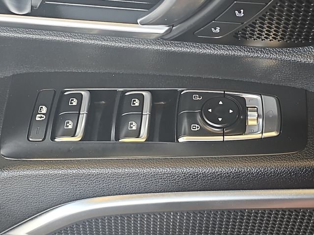 Used 2021 Gray Kia SX image 32