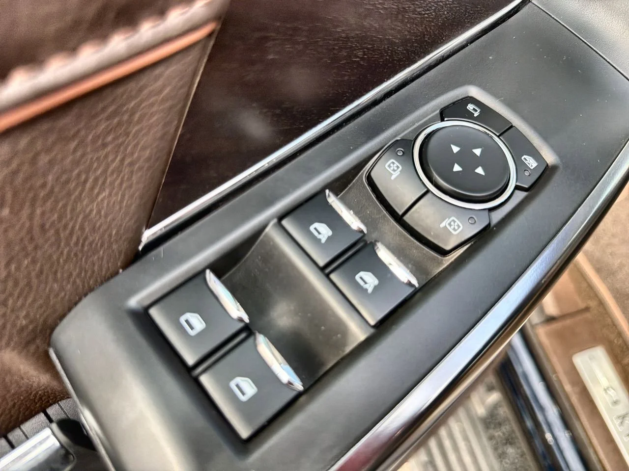Used 2023 Blue Ford King Ranch image 19