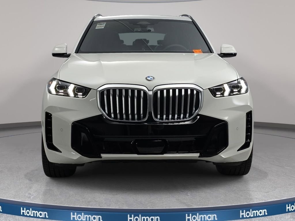 New 2026 Alpine White BMW xDrive40i image 2