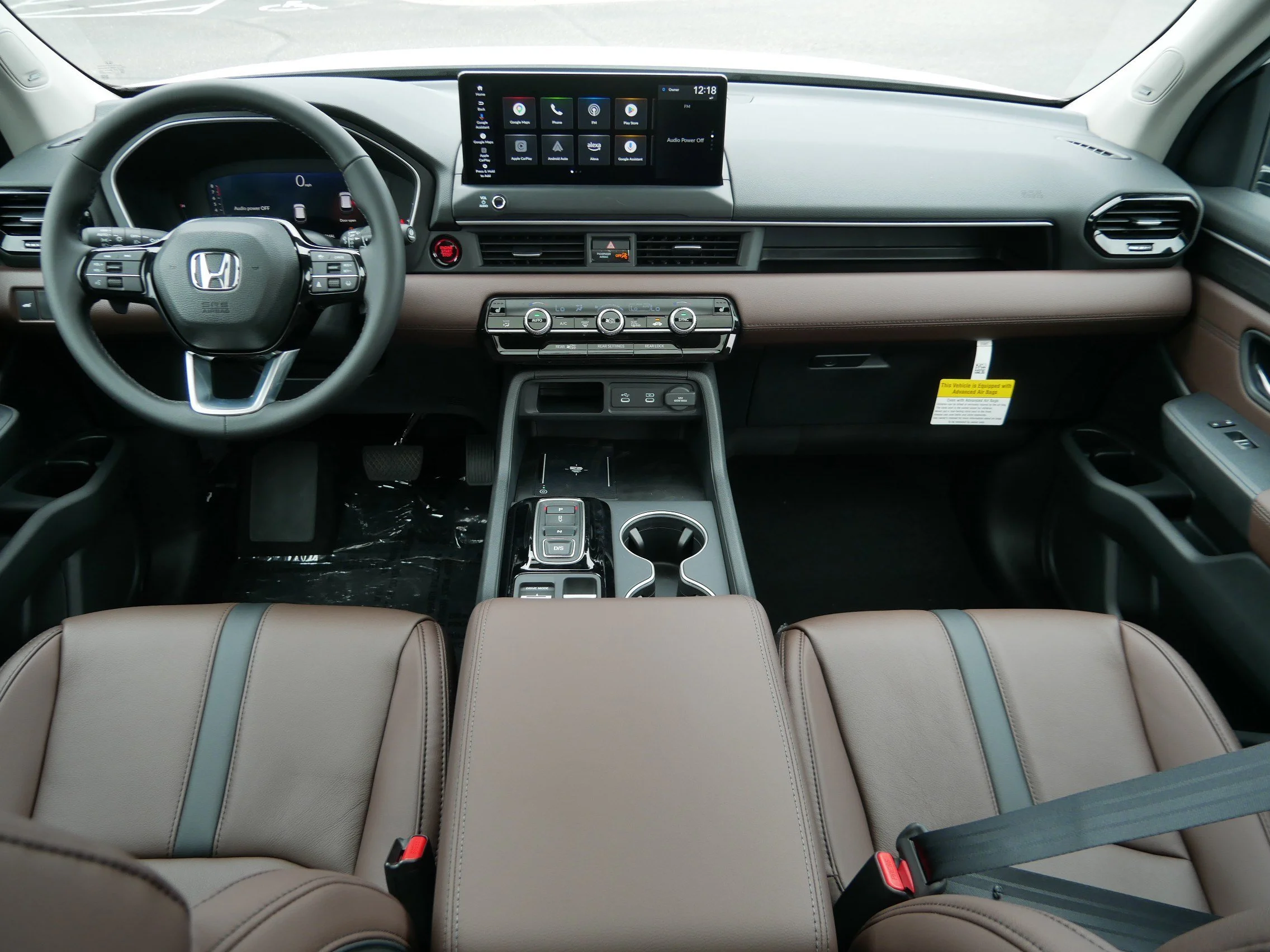 New 2026 Platinum White Pearl Honda Touring image 10