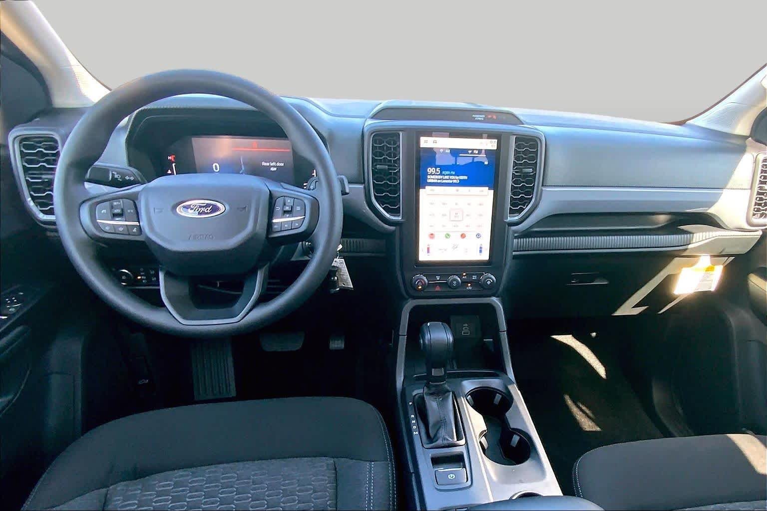 New 2026 Oxford White Ford XL image 5
