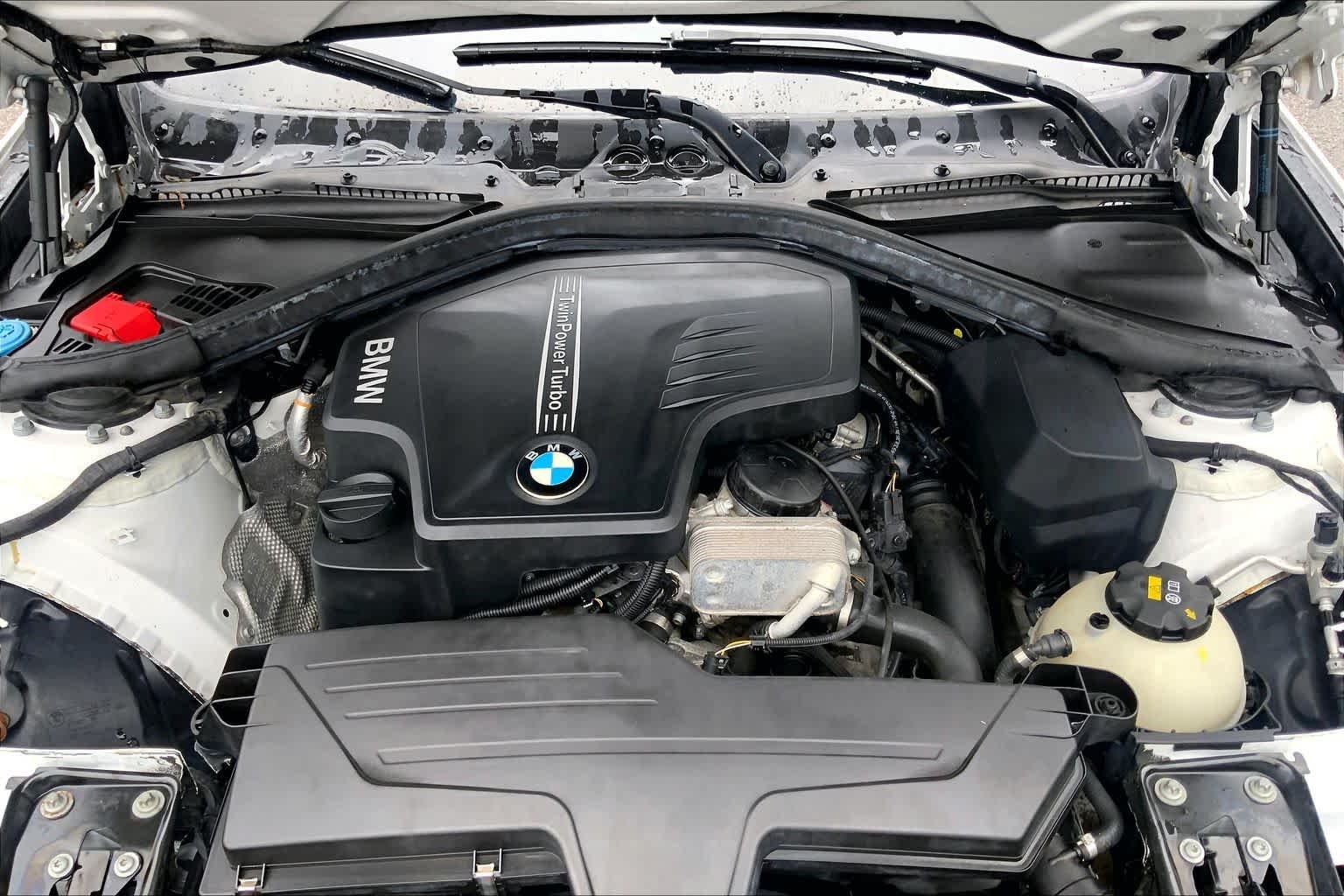 Certified Used 2016 White BMW 328i xDrive image 31