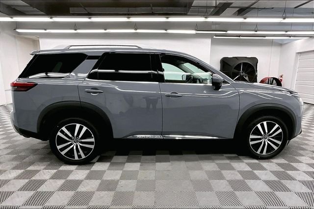 2025 Nissan Pathfinder Platinum - Photo 15
