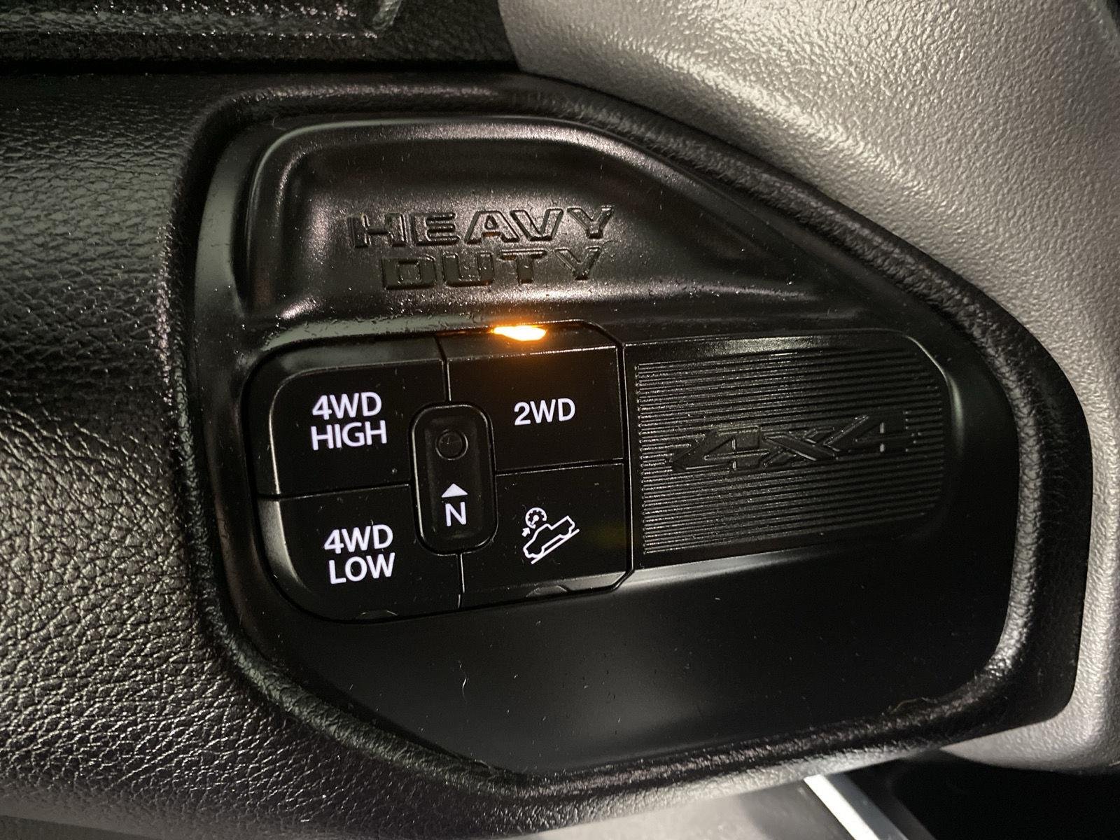 Used 2021 Diamond Black Crystal Pearlcoat Ram Laramie image 22