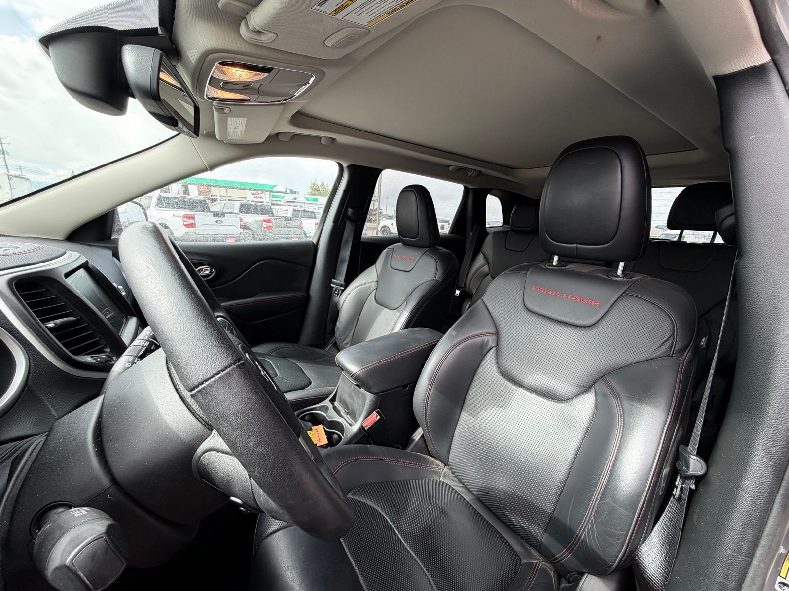 View vehicle photo 7