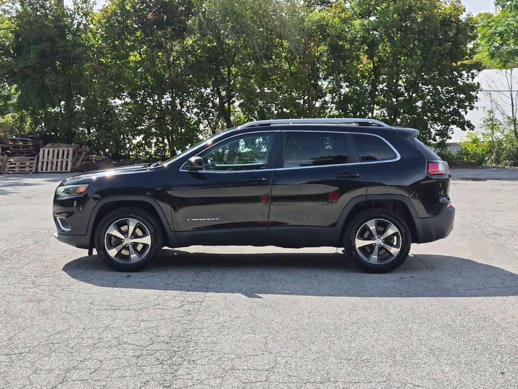 Used 2019 Black Jeep Limited image 7