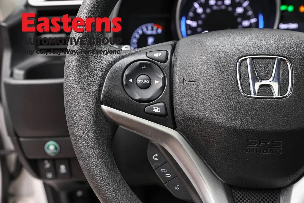 Used 2020 White Honda EX image 15