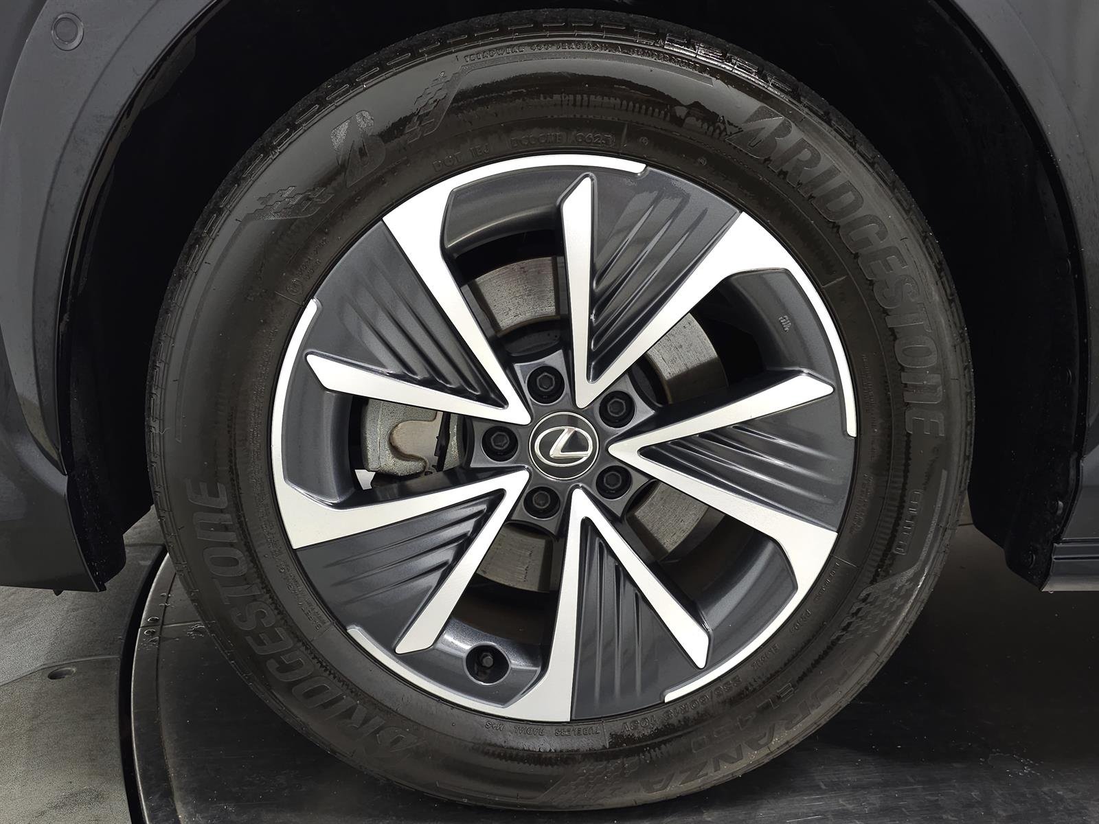 Certified Used 2023 Caviar Lexus PREMIUM image 13