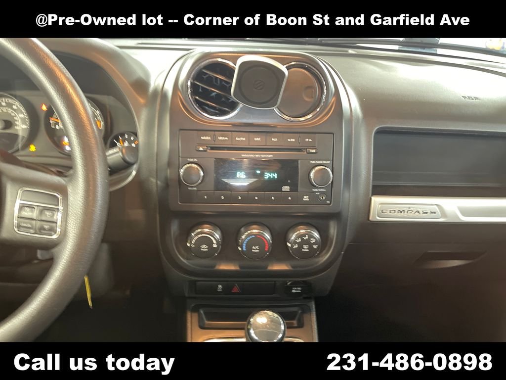 Used 2014 Red Jeep Sport image 18
