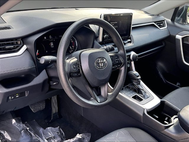 Used 2025 White Toyota XLE image 14