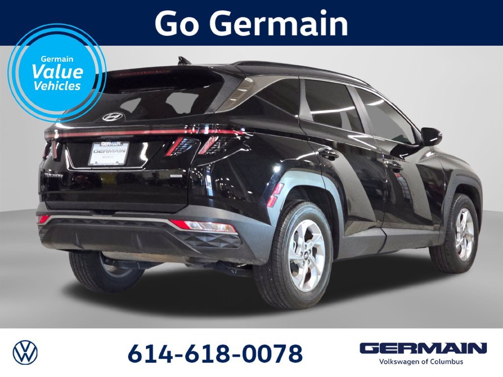 Used 2023 Phantom Black Hyundai SEL image 7